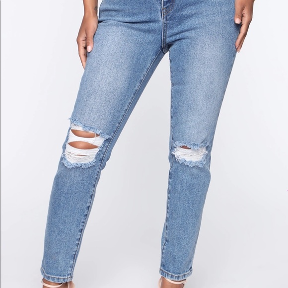 Fashion Nova denim jean. Fashion Nova size 7 - Picture 3 of 9